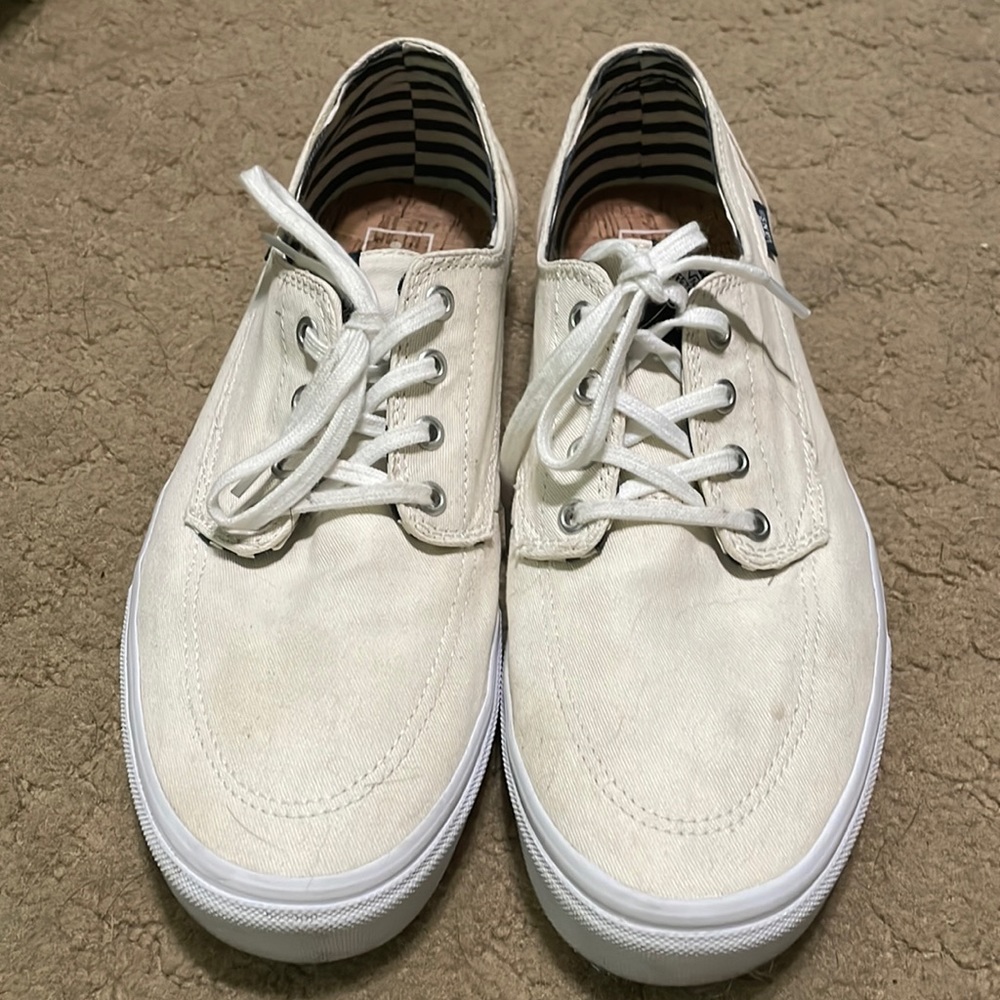 White Authentic Lace Up Sneakers Men’s 11